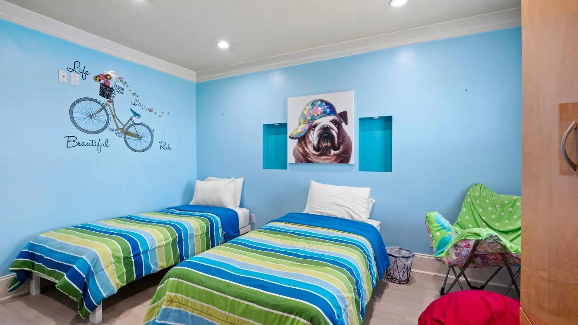 Beach Escape, King Suite, Ocean Views, Pet Friendly Destin
